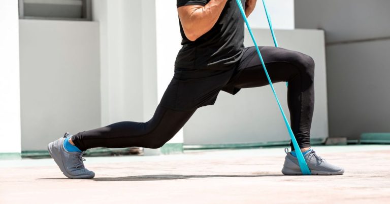 That’s the reason lunges are in type inside the well being world — try these variations